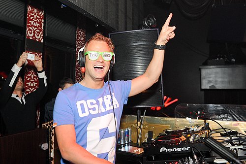Dash_Berlin_at_TAO