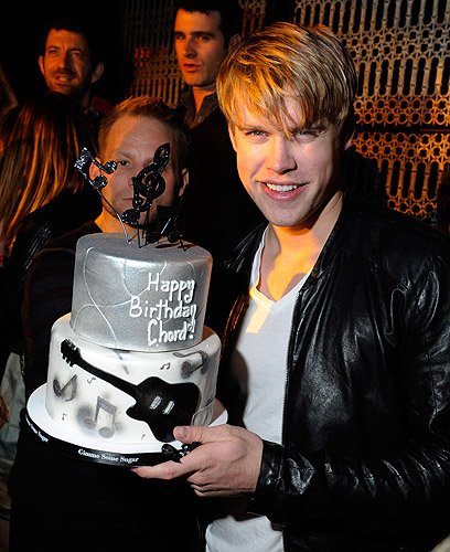 Lavo_Overstreet_Cake
