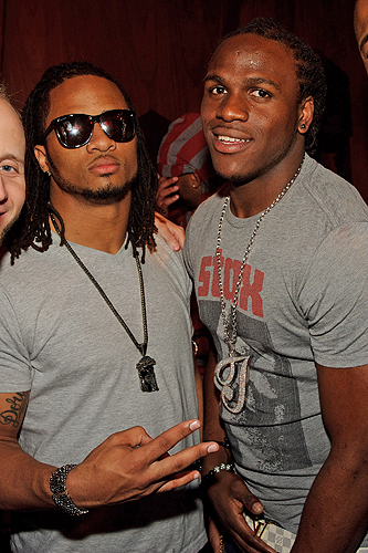 Jamaal_Charles_and_Earl_Thomas_at_Marquee_LV