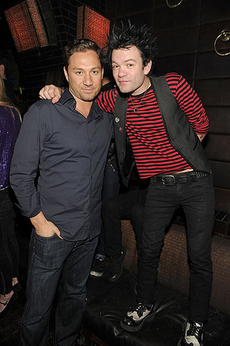 Jason_Strauss_and_Deryck_Whibley_at_LAVO_LV