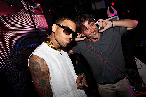 Chris_Brown_and_Benny_Benassi_at_Marquee