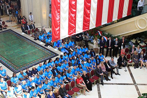 Wounded_veterans_gather_for_welcome_ceremony
