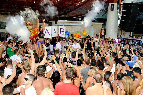 Above__Beyond_at_Marquee_Dayclub