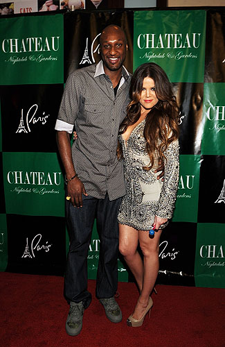 Khloe_and_Lamar_on_the_red_carpet
