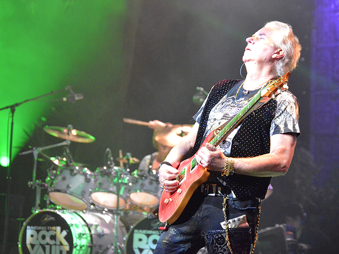 Raiding The Rock Vault LVH Las Vegas 32634