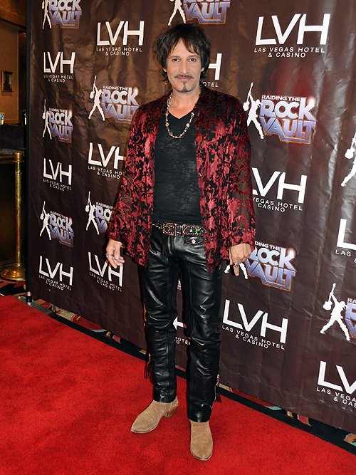 Raiding The Rock Vault LVH Jay Schellen 21796