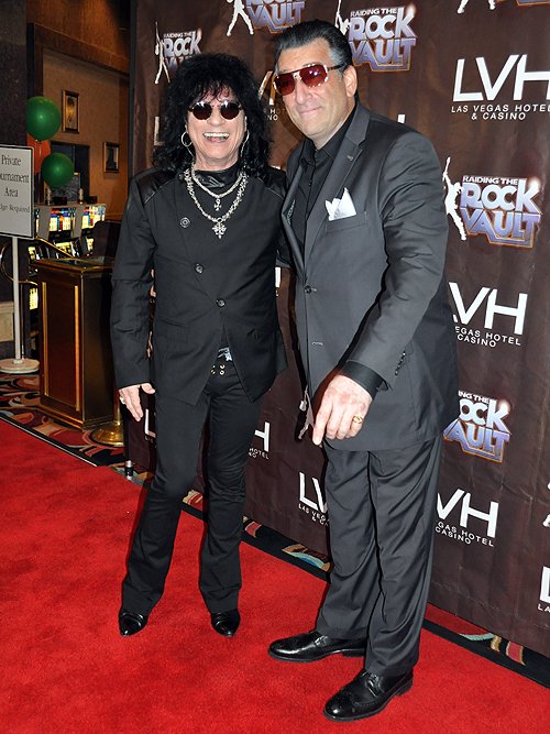 Raiding The Rock Vault LVH Paul Shortino Robert Nash 21669