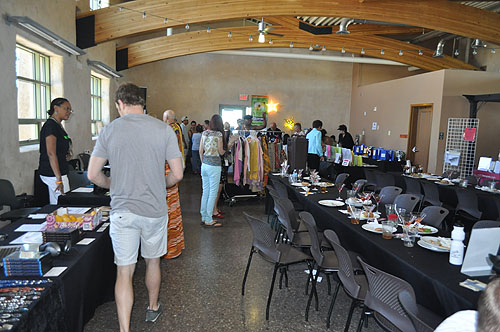 Health Healing and Happiness Expo 2013 23773