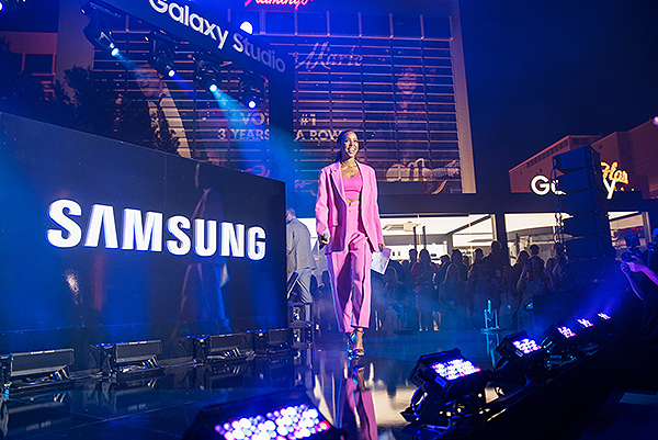 Samsung Galaxy Studio Las Vegas Image 3