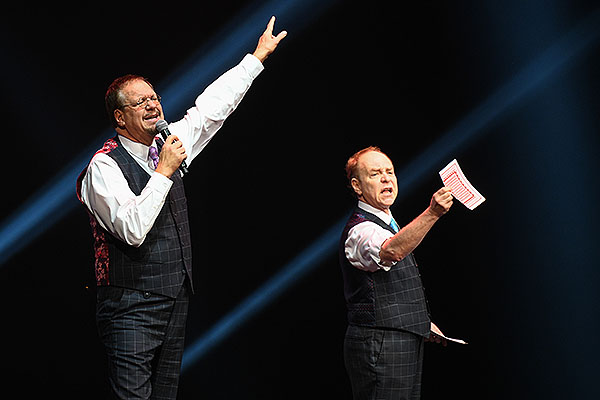 Penn Teller Perform at Vegas Strong Benefit Concert