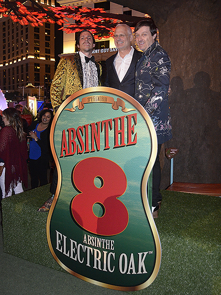 Ross Mollison, The Gazillionaire, Caesar's Entertainment President Gary Selesner Absinthe Electric Oak - Photo credit: Stephen Thorburn