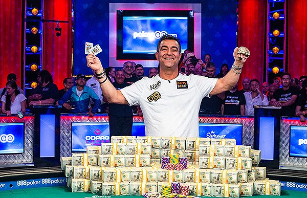 World Champion Hossein Ensan 2019 WSOP EV73 Final Table Giron 8JG4593