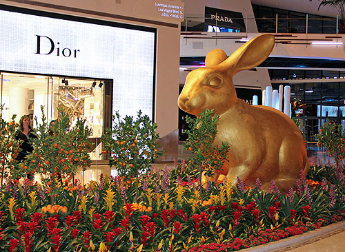 Crystals_at_CityCenter_-_Chinese_New_Year_2011_w_Dior