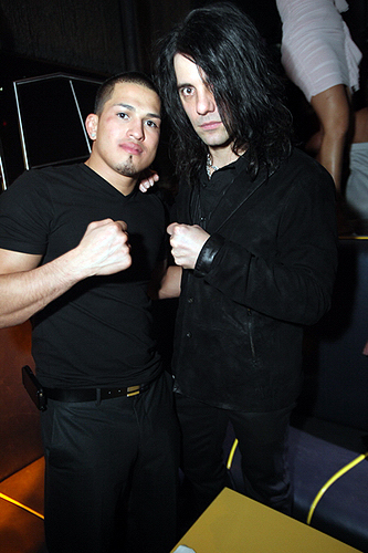Anthony_Pettis_Criss_Angel_-_credit_Joe_Fury