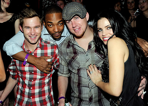 Brian_Geraghty_Anthony_Mackie_Channing_Tatum_and_Jenna_Dewan_Tatum_at_TAO
