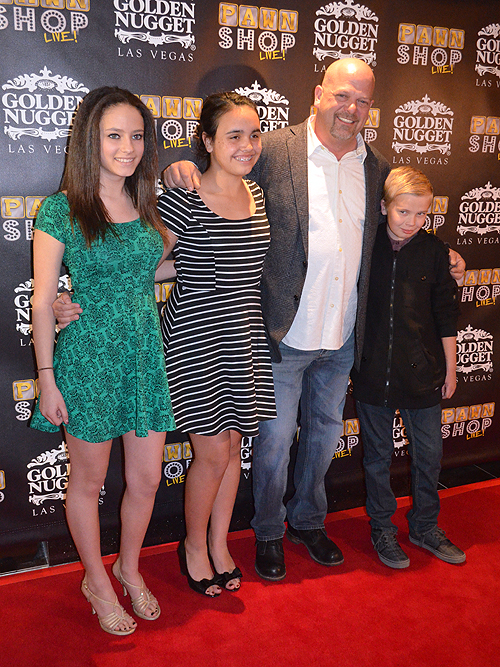 Rick Harrison and his children Pawn Shop Live 31635