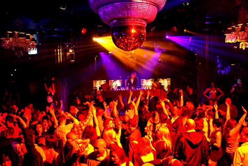 2.15.13 Richard Beynon at Body English in Hard Rock Hotel and Casino credit Carlos Larios