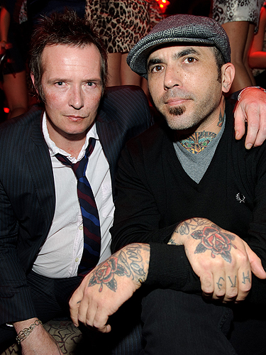 Scott_Weiland_and_Josh_Lazie_at_TAO_LV