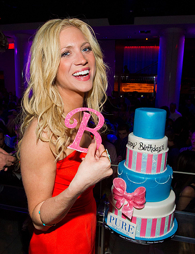 Brittany_Snow_PURE_Nightclub_Cake3_3.4.11