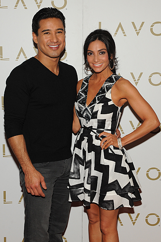 Mario_Lopez_and_Courtney_Mazza_at_LAVO_LV_red_carpet