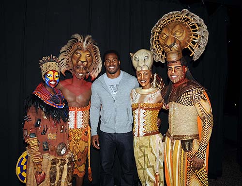 Buyi_Zama_Rafiki_Jelani_Remy_Simba_St._Louis_Rams_Steven_Jackson_Kissy_Simmons_Nala_Derrick_Williams_Mufasa_sm