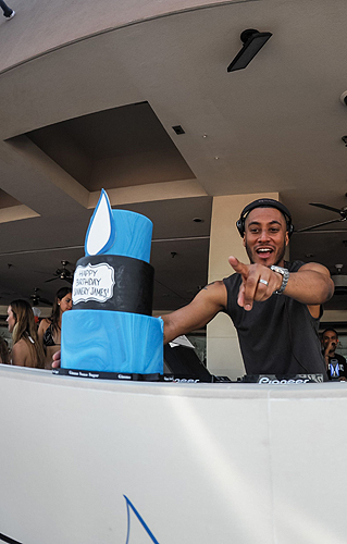 Sunnery James Birthday Cake WET REPUBLIC