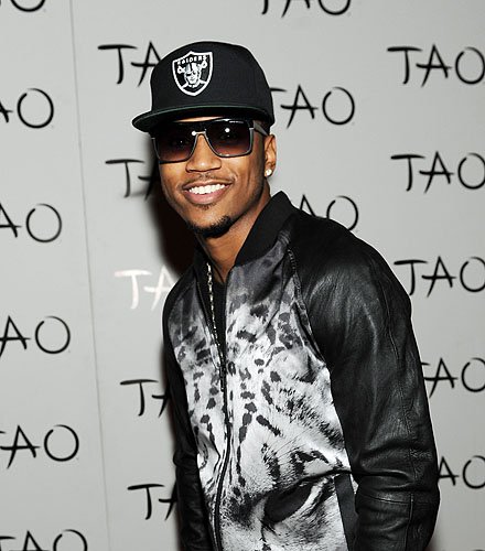 Trey_Songz_TAO_red_carpet