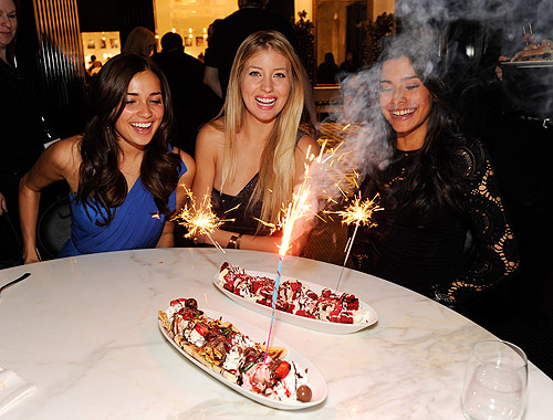 Fraser_Gray__Ott_with_desserts_at_SFAB