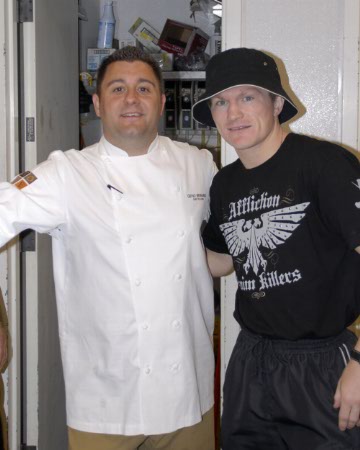 4.25.09rickyhattonnoveitaliano-creditn9negroup