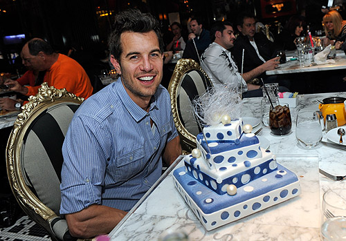 Nick_Hexum_With_Cake_at_SFAB