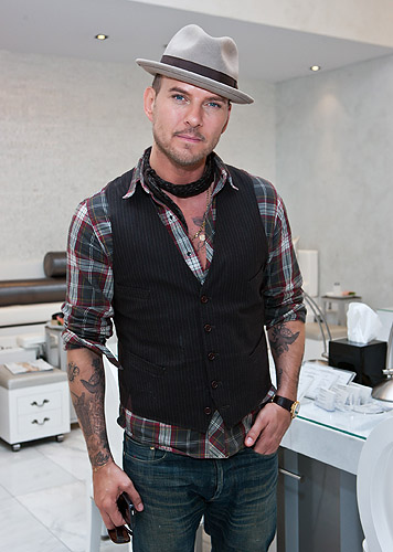 Matt_Goss_at_COLOR_Salon