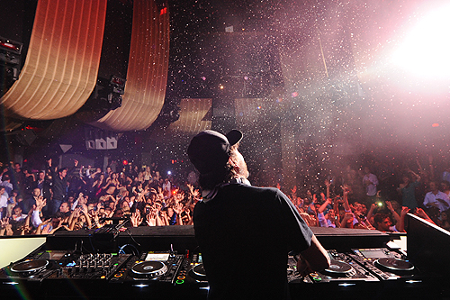 Benny_Benassi_at_Marquee