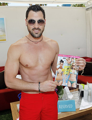 Maksim_Chmerkovskiy_DWTS_WET_REPUBLIC_Cabana