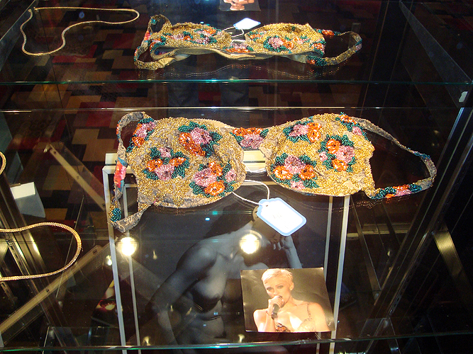 06-14-10_-_Judy_Thorburn_093