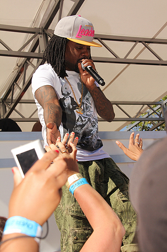 Wale_with_fans_at_Ditch_Fridays_at_Palms_Pool__Bungalows_6.15.12