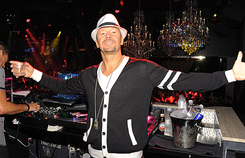 Donnie_Wahlberg_Chateau