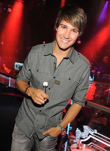 James_Maslow_at_Chateau
