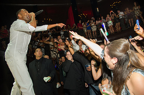 Ginuwine_LAX_Nightclub_Performance