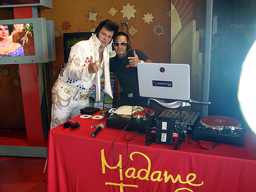 08-18-10_-_Elvis_-_Judy_Thorburn_011