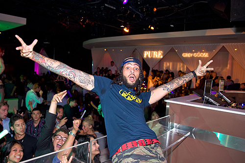 Travie_McCoy_PURE_Nightclub