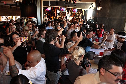 Crowd_8-31-2011FirstSchuck-9916