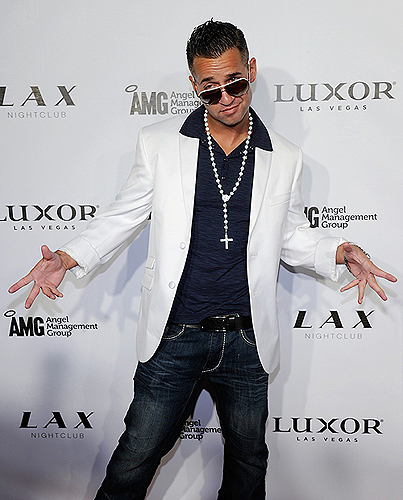 Mike_The_Situation_Sorrentino_LAX_Nightclub_red_carpet_9.3.11