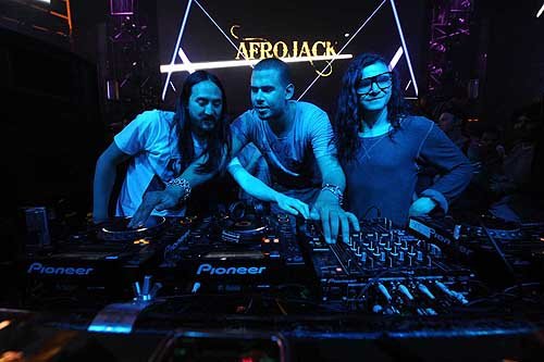 XS_-_Labor_Day_-_Aoki_Afrojack_Skrillex