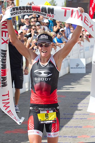 Melissa_Rollison_photo_by_Larry_Rosa_-_EnduraPix