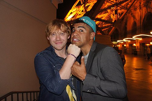 Rupert_Grint_and_Victor_Ortiz