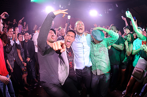 Jabbawockeez_iwth_DJ_Vice_at_LAVO