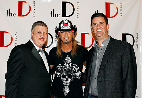 Co-Owners_of_the_D_Las_Vegas_Derek_Stevens_and_Greg_Stevens_with_Bret_Michaels_10.13.12
