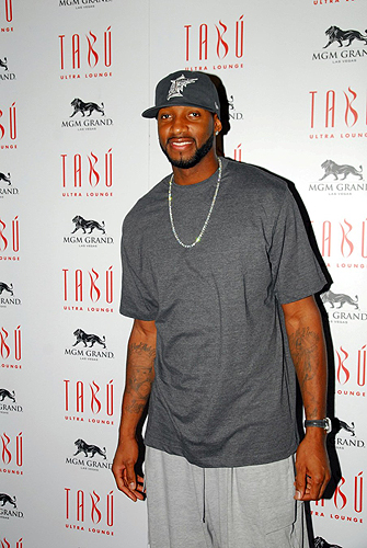 Tracy_McGrady_at_Tabu_Ultra_Lounge_Las_Vegas_10.14.11