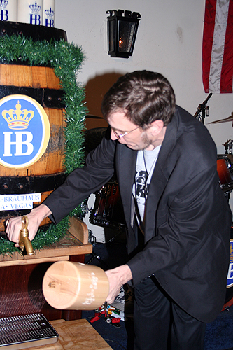 GeechHofbrauhaus_002