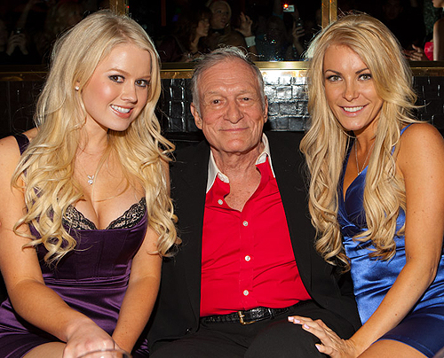 L_to_R__Anna_Sophia_Berglund_Hugh_Hefner_and_Crystal_Harris_at_Playboy_Club_002_Credit_Erik_Kabik_Retna
